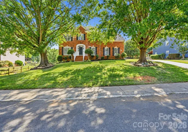 Single family home for sale at 166 Castles Gate Dr, Mooresville, NC 28117 | MLS# 4433227