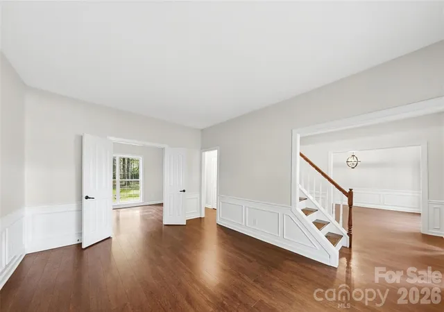 Photo 2 of Single family home for sale at 15725 Prestwoods Ln, Huntersville, NC 28078 | MLS# 4433232 | Listing updated on 2026-10-10