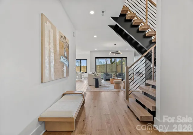 Photo 1 of Single family home for sale at 413 Plymouth Ave, Charlotte, NC 28206 | MLS# 4433264 | Listing updated on 2026-10-15
