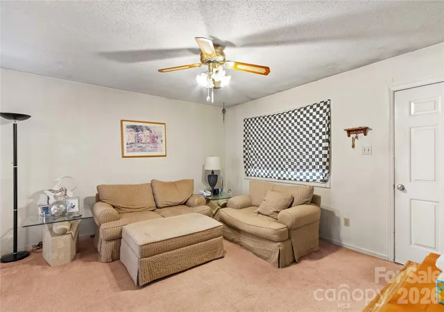 Photo 3 of Single family home for sale at 231 King David Ln, Gastonia, NC 28056 | MLS# 4433266 | Listing updated on 2026-10-29