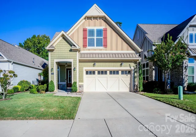 Photo 1 of Single family home for sale at 2050 Laney Pond Rd, Matthews, NC 28104 | MLS# 4433289 | Listing updated on 2026-10-18