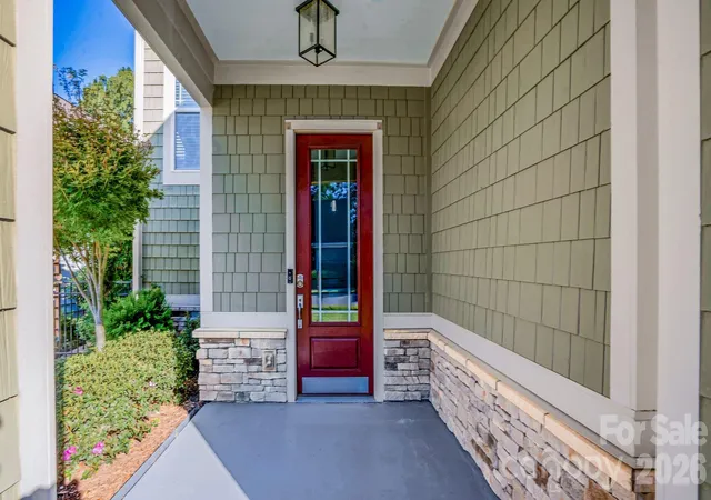 Photo 3 of Single family home for sale at 2050 Laney Pond Rd, Matthews, NC 28104 | MLS# 4433289 | Listing updated on 2026-10-18