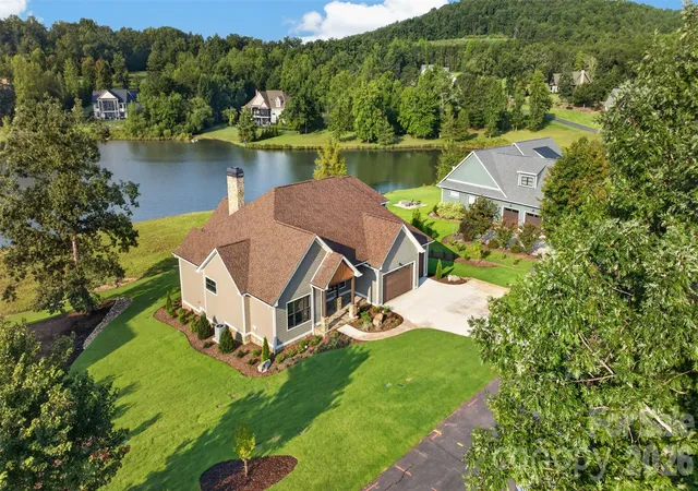 Photo 4 of Single family home for sale at 966 Mapleton Ln #14, Columbus, NC 28722 | MLS# 4433334 | Listing updated on 2026-10-10