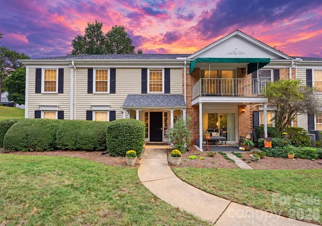 Photo 1 of Condo for sale at 8303 Meadow Lakes Dr, Charlotte, NC 28210 | MLS# 4433344 | Listing updated on 2026-10-27