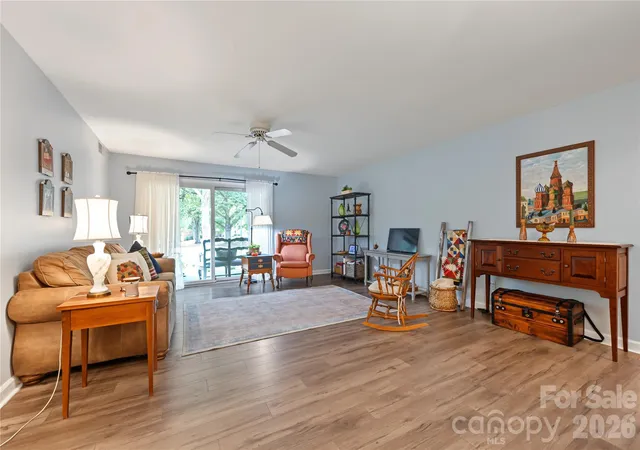 Photo 3 of Condo for sale at 8303 Meadow Lakes Dr, Charlotte, NC 28210 | MLS# 4433344 | Listing updated on 2026-10-27