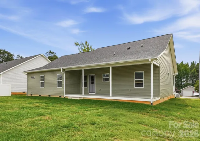 Photo 2 of Single family home for sale at 7667 Sarah Dr, Denver, NC 28037 | MLS# 4433380 | Listing updated on 2026-10-10