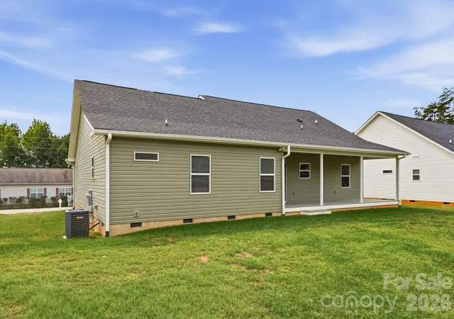 Photo 3 of Single family home for sale at 7667 Sarah Dr, Denver, NC 28037 | MLS# 4433380 | Listing updated on 2026-10-10