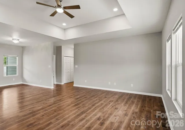Photo 3 of Single family home for sale at 7667 Sarah Dr, Denver, NC 28037 | MLS# 4433380 | Listing updated on 2026-10-10