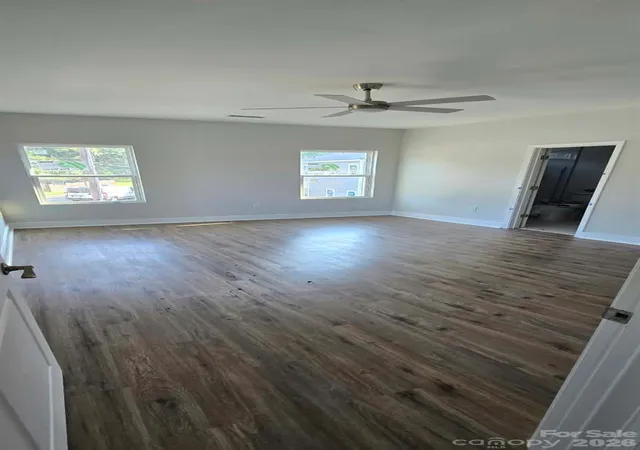 Photo 3 of House for sale at 3924 Tuckaseegee Rd, Charlotte, NC 28208 | MLS# 4433383 | Listing updated on 2026-10-09