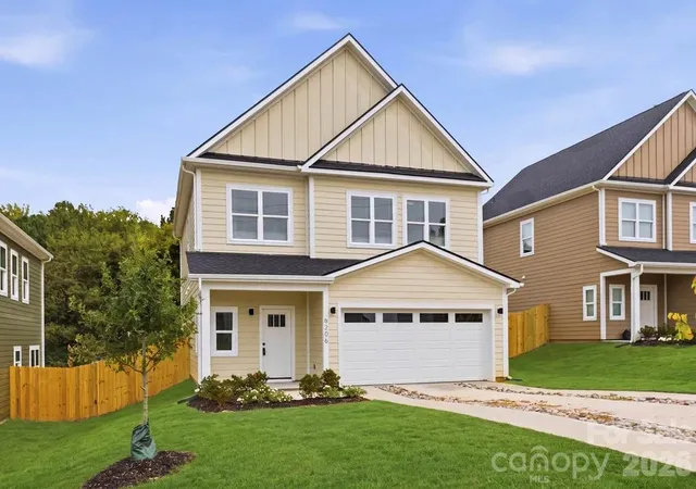 Photo 1 of Single family home for sale at 6202 Linda Vista Ln, Charlotte, NC 28216 | MLS# 4433387 | Listing updated on 2026-10-30