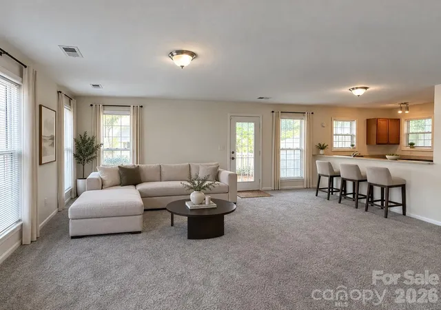 Photo 1 of Townhouse for sale at 1911 Flushing Ct, Charlotte, NC 28215 | MLS# 4433392 | Listing updated on 2026-10-16