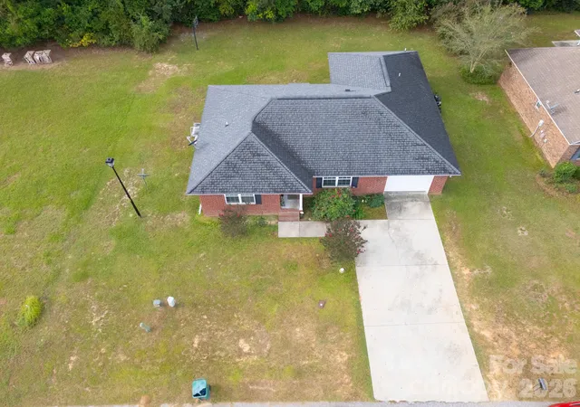 Photo 3 of Single family home for sale at 214 Andrew Dr #34, Manning, SC 29102 | MLS# 4433407 | Listing updated on 2026-10-20