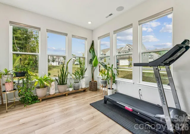 Photo 4 of Single family home for sale at 8704 Frank Grier Rd, Charlotte, NC 28215 | MLS# 4433413 | Listing updated on 2026-10-13