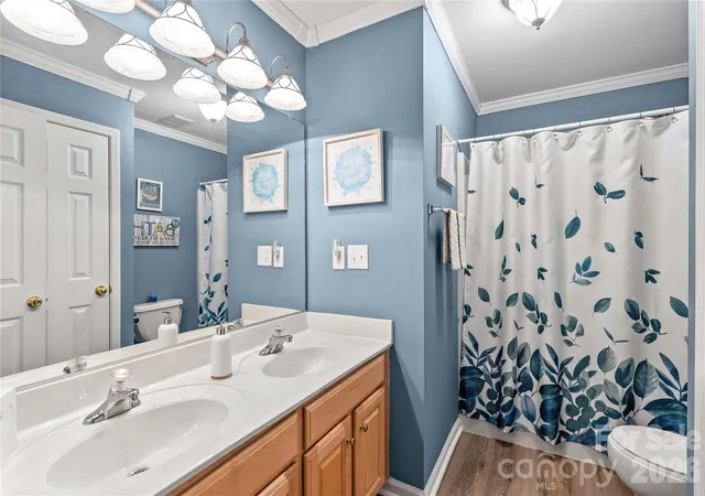 Photo 3 of Single family home for sale at 133 Flowering Grv Ln, Mooresville, NC 28115 | MLS# 4433429 | Listing updated on 2026-10-10