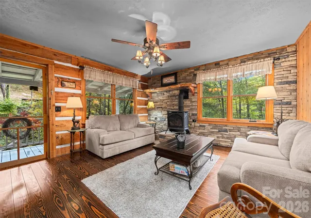 Photo 3 of Single family home for sale at 758 Mashstomp Rd, Maggie Valley, NC 28751 | MLS# 4433434 | Listing updated on 2026-10-20