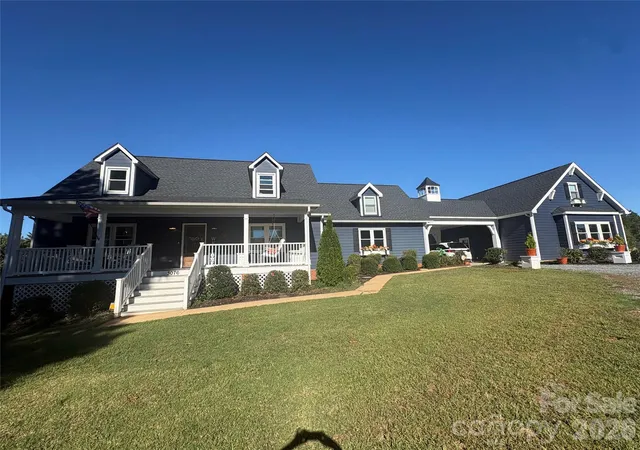 Single family home for sale at 3076 Crestview Ln, Lancaster, SC 29720 | MLS# 4433451