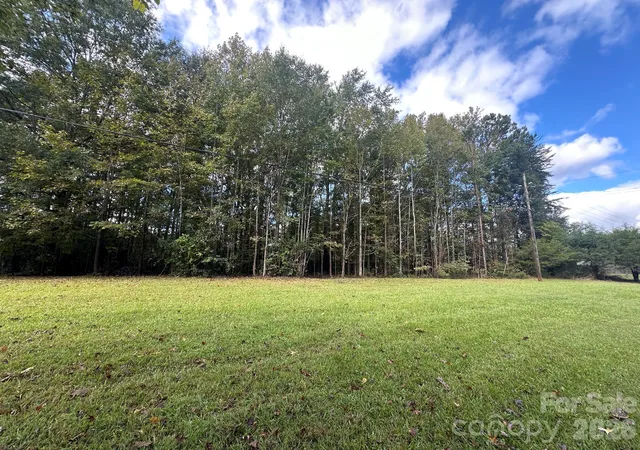 Photo 1 of Land for sale at 00 Kingsburry Rd, Clover, SC 29710 | MLS# 4433457 | Listing updated on 2026-10-12