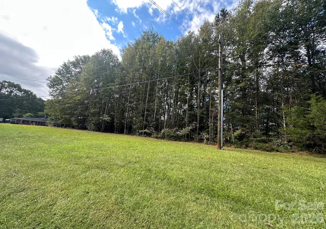 Photo 2 of Land for sale at 00 Kingsburry Rd, Clover, SC 29710 | MLS# 4433457 | Listing updated on 2026-10-12