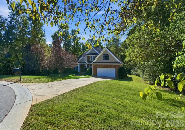 Photo 3 of Single family home for sale at 3907 Longpond Ln, Monroe, NC 28110 | MLS# 4433460 | Listing updated on 2026-10-15