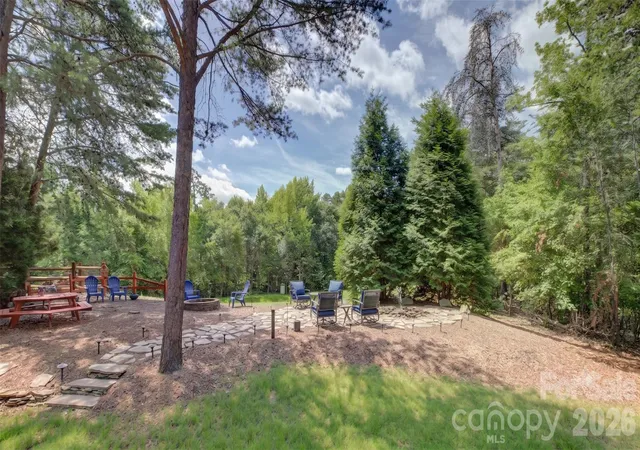 Photo 2 of Single family home for sale at 9609 Spurwig Ct, Charlotte, NC 28278 | MLS# 4433461 | Listing updated on 2026-10-21