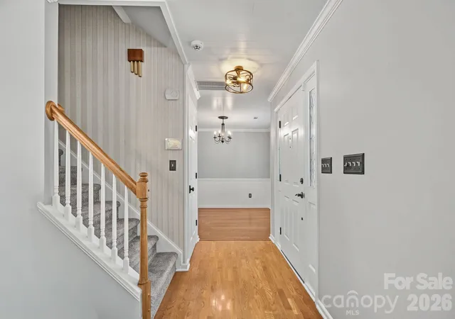Photo 3 of Single family home for sale at 8004 Rachel Ct, Waxhaw, NC 28173 | MLS# 4433467 | Listing updated on 2026-10-16