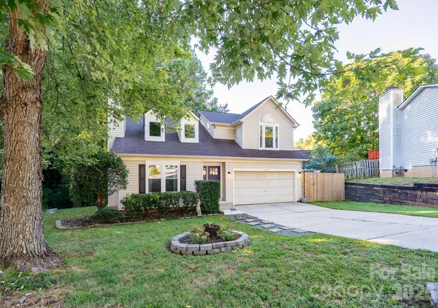 Single family home for sale at 5418 Groveton Ct #55, Charlotte, NC 28269 | MLS# 4433479