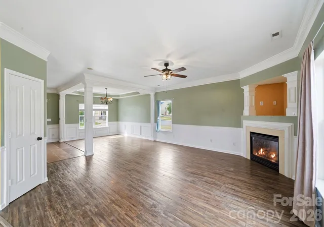 Photo 4 of Single family home for sale at 16342 Hayfield Rd, Charlotte, NC 28213 | MLS# 4433485 | Listing updated on 2026-10-27