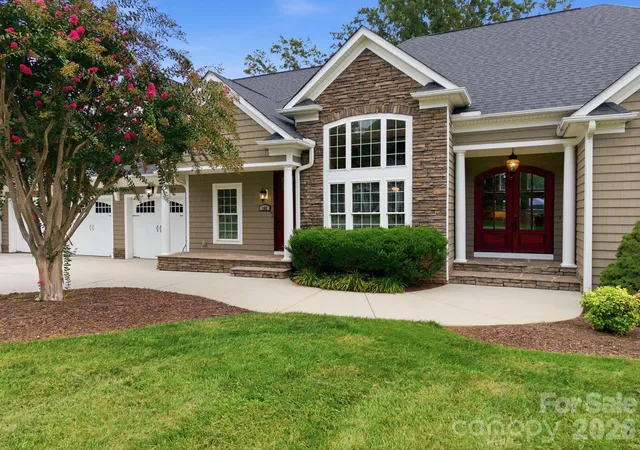 Photo 3 of Single family home for sale at 162 Sagemore Rd, Mooresville, NC 28117 | MLS# 4433487 | Listing updated on 2026-10-10