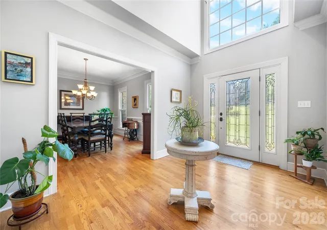Photo 3 of Single family home for sale at 925 38th Avenue NE, Hickory, NC 28601 | MLS# 4433494 | Listing updated on 2026-10-16