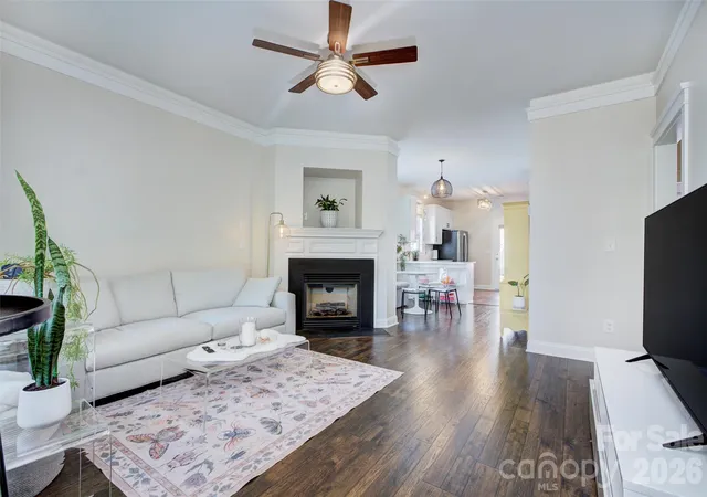 Photo 4 of Single family home for sale at 16619 Spruell St, Huntersville, NC 28078 | MLS# 4433495 | Listing updated on 2026-10-24