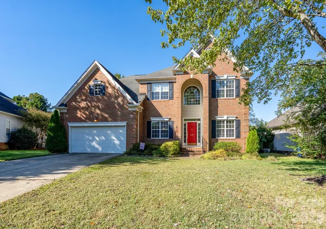Photo 1 of Single family home for sale at 12511 Bannock Dr, Charlotte, NC 28277 | MLS# 4433525 | Listing updated on 2026-10-12