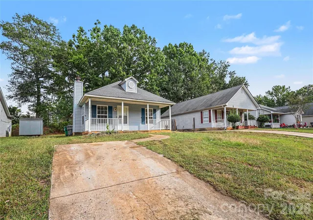 Photo 1 of Single family home for sale at 1611 Dendy Ln, Pineville, NC 28134 | MLS# 4433531 | Listing updated on 2026-10-26