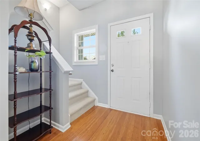 Photo 3 of Townhouse for sale at 5426 Johnston Ml Ct, Charlotte, NC 28269 | MLS# 4433561 | Listing updated on 2026-10-13