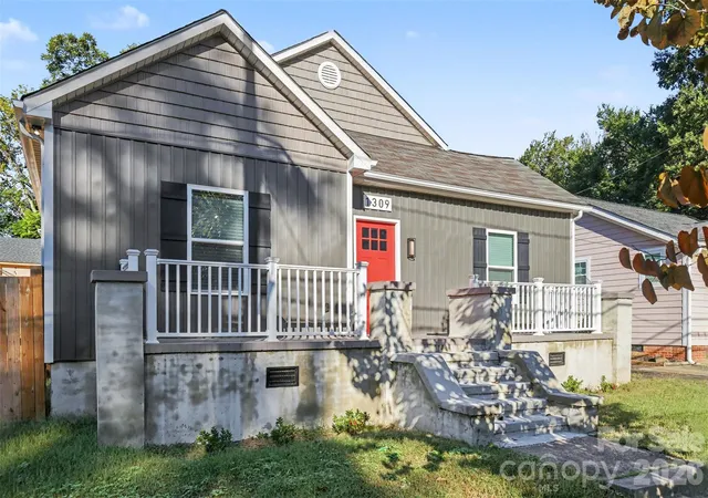 Photo 2 of Single family home for sale at 1309 Fairmont St, Charlotte, NC 28216 | MLS# 4433569 | Listing updated on 2026-10-30