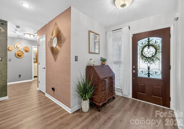 Photo 4 of Single family home for sale at 4506 Woods End Ln, Charlotte, NC 28277 | MLS# 4433603 | Listing updated on 2026-10-17