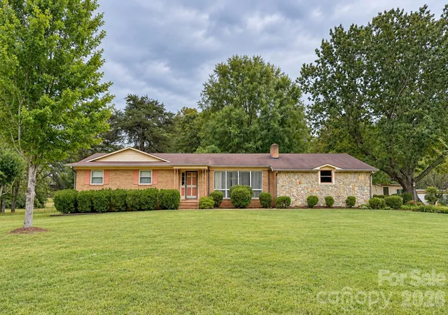Photo 1 of Single family home for sale at 4600 E Nc Hwy 150, Lincolnton, NC 28092 | MLS# 4433624 | Listing updated on 2026-10-22