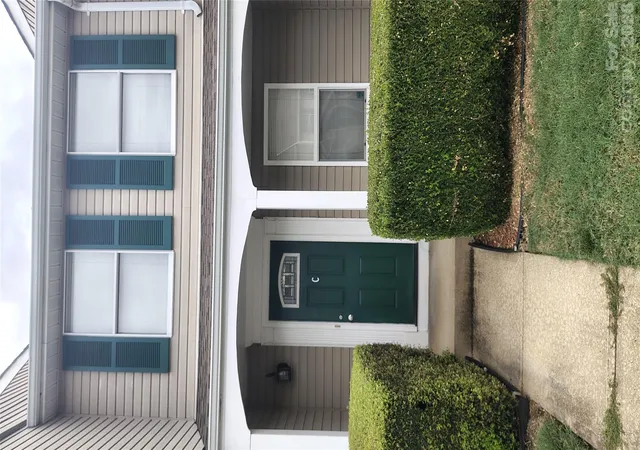 Photo 3 of Townhouse for sale at 9624 Vinca Cir #C, Charlotte, NC 28213 | MLS# 4433625 | Listing updated on 2026-10-20