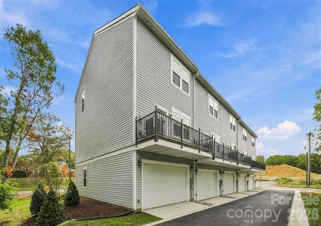 Photo 4 of Multi family home for sale at 3130-3146 Bunche Dr, Charlotte, NC 28205 | MLS# 4433630 | Listing updated on 2026-10-11