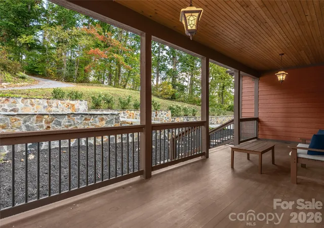 Photo 3 of Single family home for sale at 501 Sugar Maple Ln, Asheville, NC 28805 | MLS# 4433639 | Listing updated on 2026-10-20