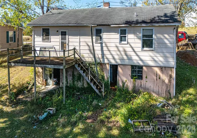 Photo 1 of Single family home for sale at 139 Brickyard Rd, Asheville, NC 28806 | MLS# 4433645 | Listing updated on 2026-10-21