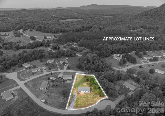 Photo 2 of Single family home for sale at 207 Grassy Fld Ct, Lawndale, NC 28090 | MLS# 4433658 | Listing updated on 2026-10-16