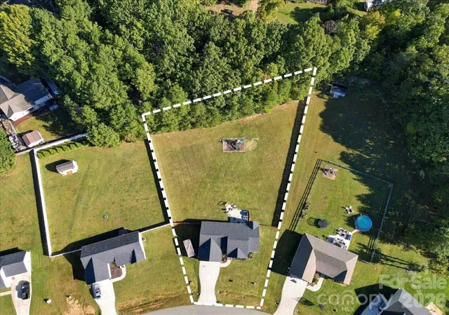 Photo 2 of Single family home for sale at 3038 Brody Ln, Maiden, NC 28650 | MLS# 4433661 | Listing updated on 2026-10-29