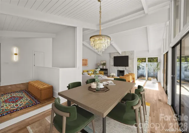 Photo 2 of Single family home for sale at 7111 Hopeton Rd, Charlotte, NC 28210 | MLS# 4433671 | Listing updated on 2026-10-30