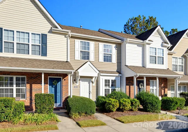 Photo 2 of Townhouse for sale at 4012 Ashby Ln, Fort Mill, SC 29707 | MLS# 4433680 | Listing updated on 2026-10-15