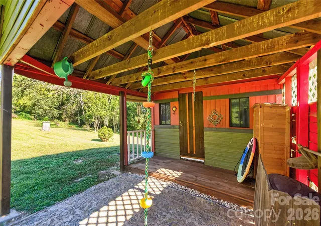 Photo 4 of Single family home for sale at 115 Spa St, Morganton, NC 28655 | MLS# 4433698 | Listing updated on 2026-10-13