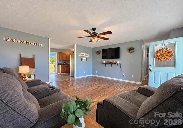 Photo 3 of Single family home for sale at 3974 Northernmistic Dr, Maiden, NC 28650 | MLS# 4433700 | Listing updated on 2026-10-16