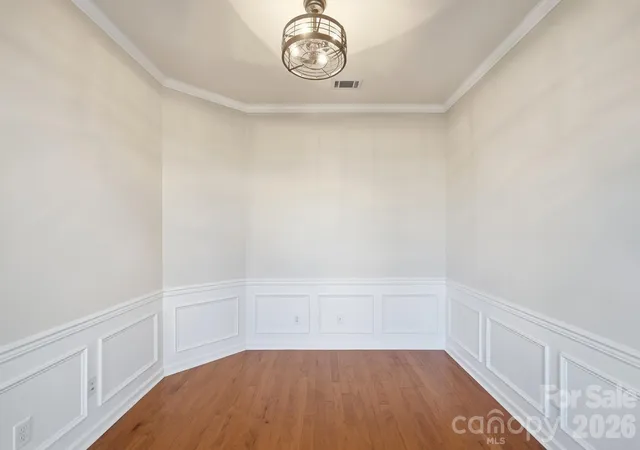 Photo 3 of Townhouse for sale at 2047 Sweetleaf Dr, Fort Mill, SC 29707 | MLS# 4433737 | Listing updated on 2026-10-19