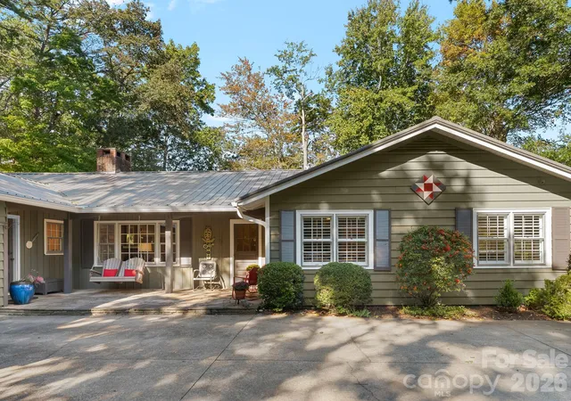Photo 2 of Single family home for sale at 69 Eargle Rd, Tryon, NC 28782 | MLS# 4433738 | Listing updated on 2026-10-20