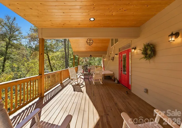 Photo 3 of Single family home for sale at 151 High Grv Pkwy, Whittier, NC 28789 | MLS# 4433744 | Listing updated on 2026-10-28