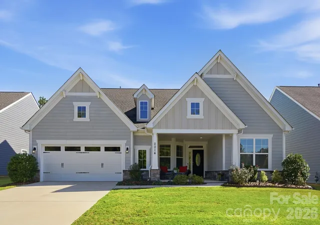 Photo 2 of Single family home for sale at 2014 Old Evergreen Pkwy, Indian Trail, NC 28079 | MLS# 4433757 | Listing updated on 2026-10-18